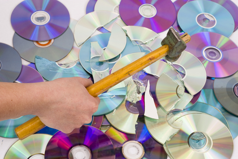 Green Initiatives for Responsible Cardboard and Packaging Disposal